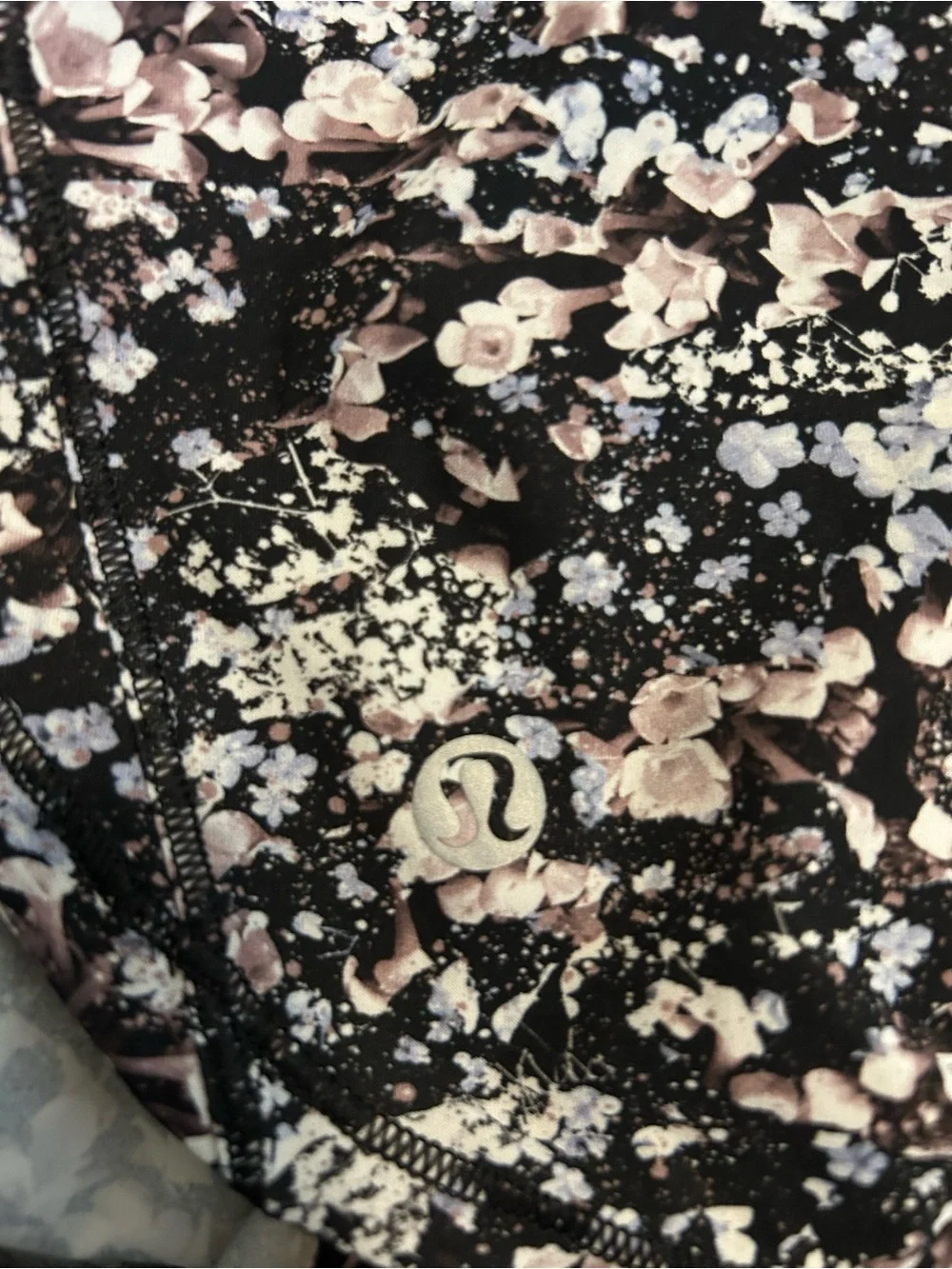 Lululemon‎ Sculpt Tank Black w/ Mesh & Floral Pattern